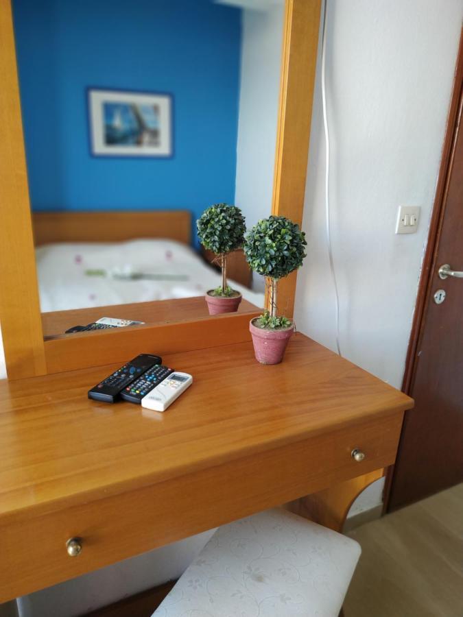 Flowers Studios Benitses (Corfu) Exterior foto